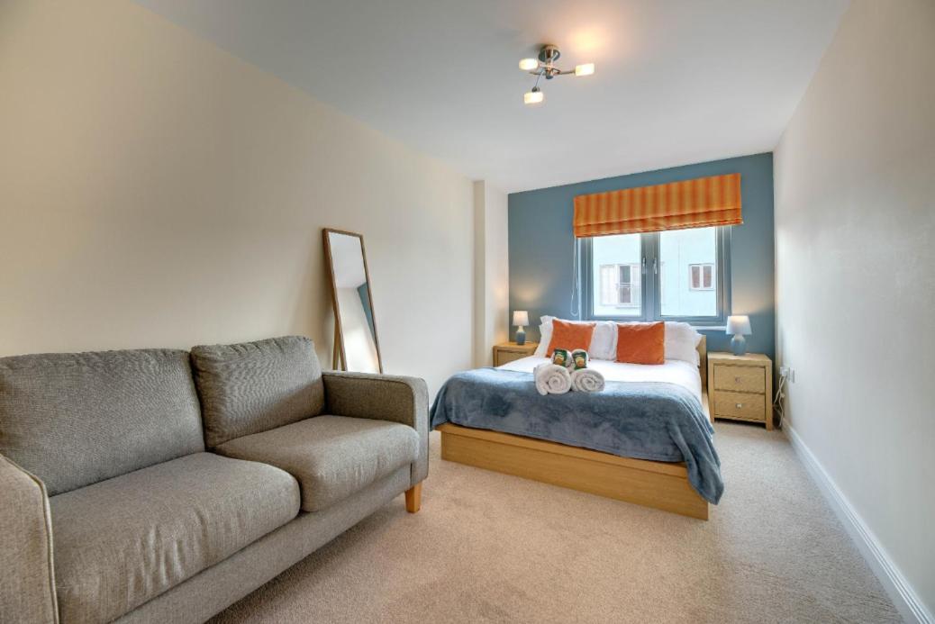 Stephenson Sleepers Apartments - By Week2Week غيتْسْهيد المظهر الخارجي الصورة
